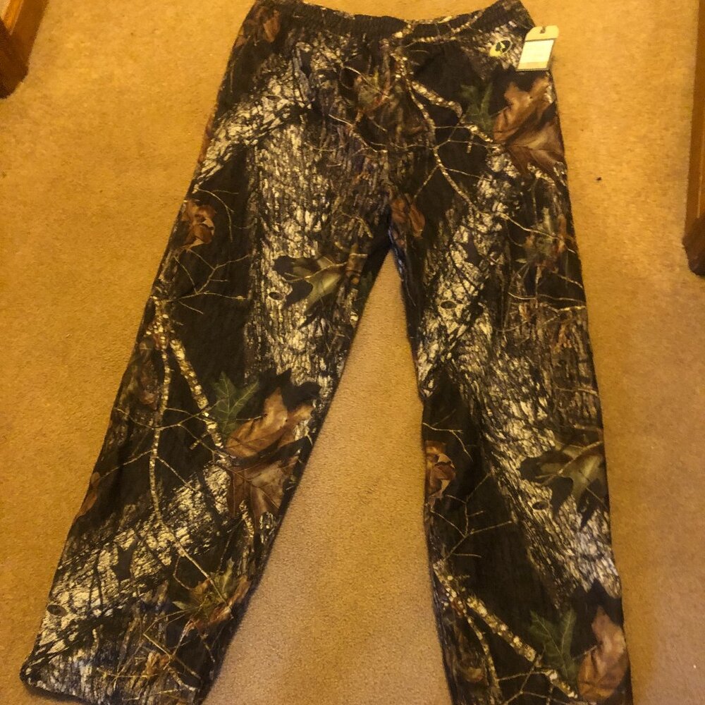 Russell Outdoors Camouflage Pants Waterproof Mossy Oak Hunting Sz Large NEW